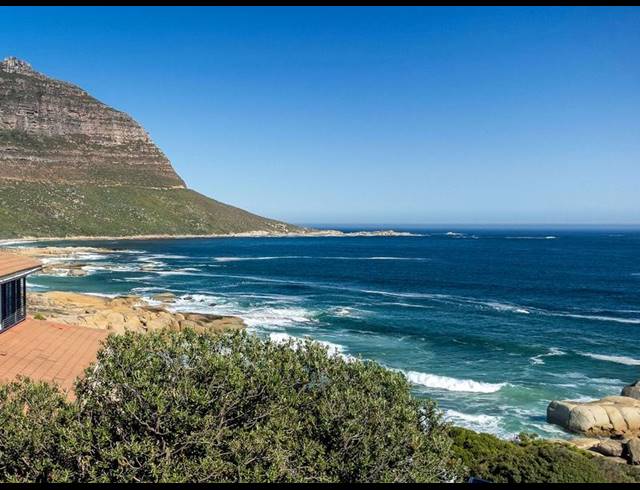 6 BEDROOM HOUSE FOR SALE IN LLANDUDNO